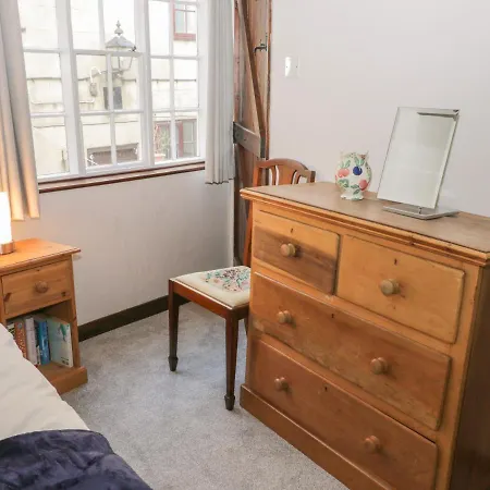 Semesterbostad Kiwi Whitby